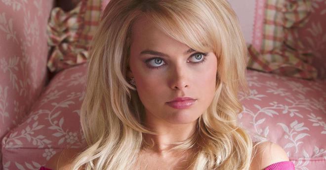 Barbie : Margot Robbie sous pression à l'idée de jouer la poupée ?