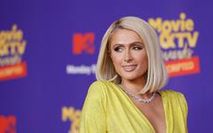Paris Hilton va donner des cours de cuisine sur Netflix