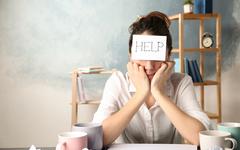 Marie Pezé, comment aider dirigeants et salariés à sortir de l’impasse du burn out et de la souffrance au travail ?