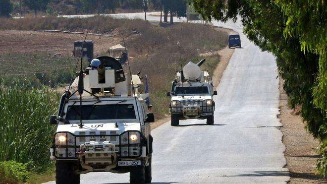 Tensions au Moyen-Orient : le Hezbollah tire une dizaine de roquettes vers Israël