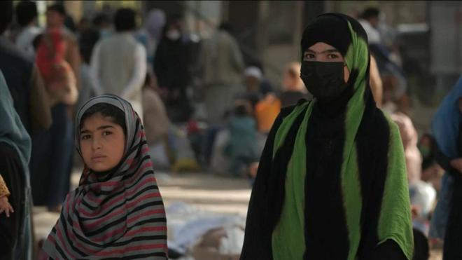 En Afghanistan, les femmes et les fillettes dans le viseur des talibans