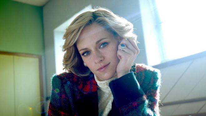 Kristen Stewart bluffante dans la peau de Lady Di : en route vers l’Oscar ?
