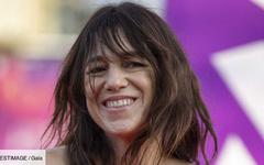 PHOTOS – Charlotte Gainsbourg : une présidente rayonnante et joliment sexy à Deauville