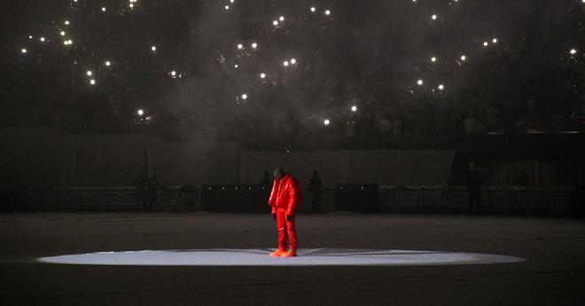 Kanye West fait une belle entrée, Dua Lipa chute, Naps confirme... Le top albums et singles de la semaine