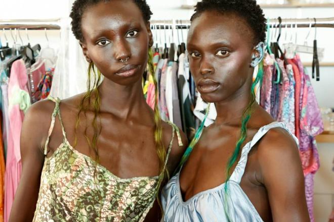 Collina Strada psychédélique au premier jour de la Fashion Week de New York