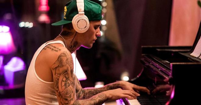 Justin Bieber dévoile son nouveau titre Ghost issu de son album Justice