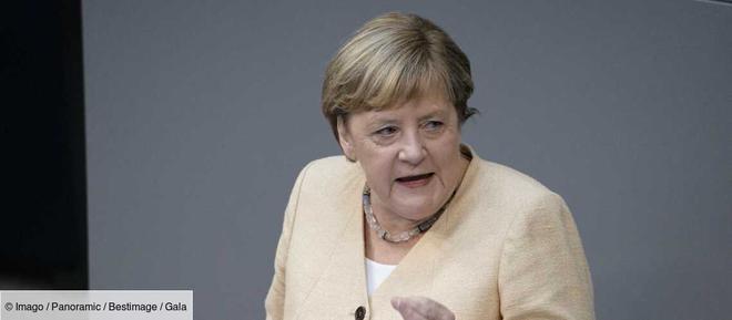 Angela Merkel adepte du recyclage vestimentaire : sa réponse cash à un journaliste