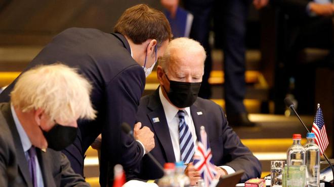Crise des sous-marins : Emmanuel Macron va s’entretenir avec le président américain Joe Biden