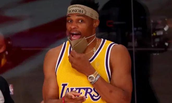 Russell Westbrook au centre d’un projet de docu autour de lui-même : producteur, réalisateur, interprète, triple-double, un de plus