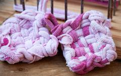 Comment fabriquer une éponge tawashi écolo et durable ? La réponse étape par étape.