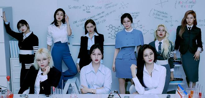 TWICE dévoile un medley pour “Formula of Love: O+T=＜3”