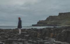 Par ici pour voir notre nouvelle capsule de plus près : selvedge, pulls « shaggy » et tweed Donegal