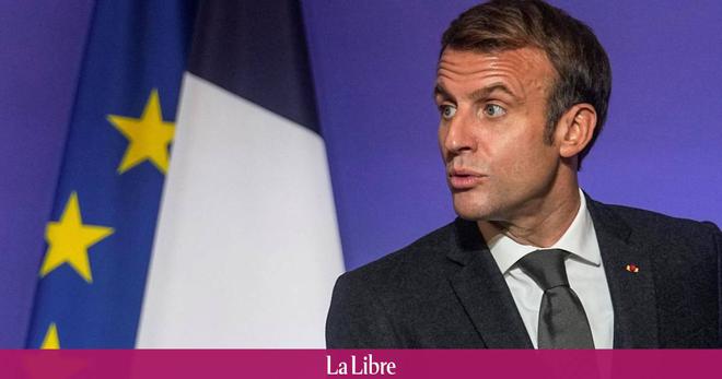 Dans un discours aux airs de campagne, Emmanuel Macron renonce à la réforme des retraites