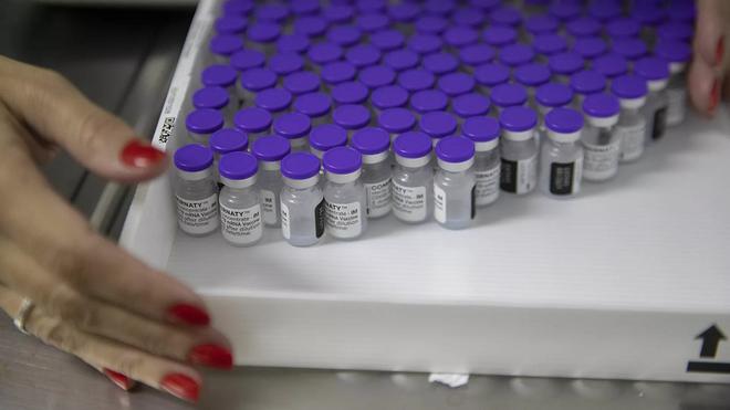Pfizer, BioNTech et Moderna engrangent plus de 1.000 dollars de profits par seconde