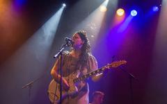 [MaMA Festival] Rencontre avec Ilgen Nur – « Je dois écrire ces chansons parce qu’elles sont personnelles et que je ressens l’envie de les écrire »