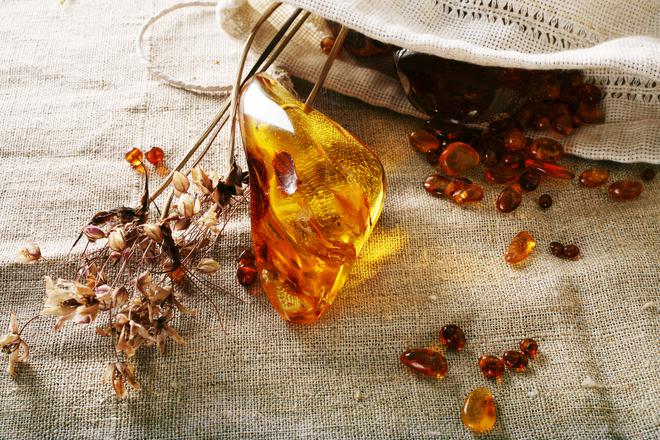 L’ambre : de l’or aux effets magiques pour le corps et l’esprit