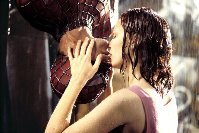 Tom Holland veut reproduire la scène du baiser de Spider-Man (mais pas avec Zendaya)
