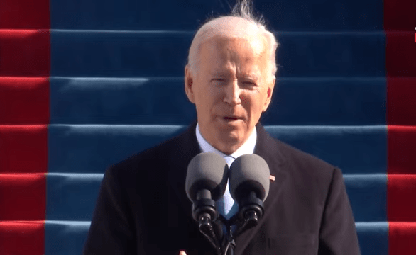 2022, ou l’heure des comptes pour Joe Biden, lâché par son propre camp