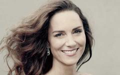 Kate Middleton : qui est Paolo Roversi qui a réalisé les 3 photos pour ses 40 ans ?