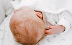 Syndrome du bébé secoué : le gouvernement lance une campagne de sensibilisation