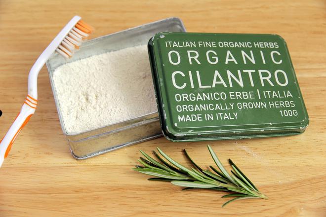 Dentifrice bio et naturel : une alternative qui devient tendance