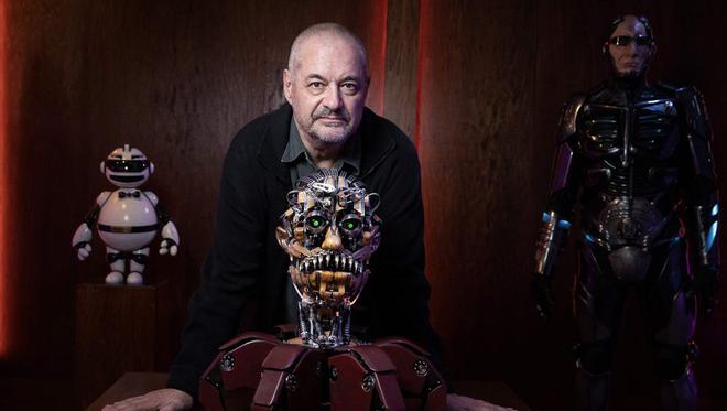 "Merci à Netflix" : Jean-Pierre Jeunet remercie le géant du streaming qui diffuse dès vendredi son film "BugBug", boudé en France