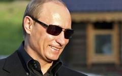 Guerre en Ukraine : KGB Poutine de Russia Forces, Biden est un pervers et Macron est un produit de USA @McKinsey