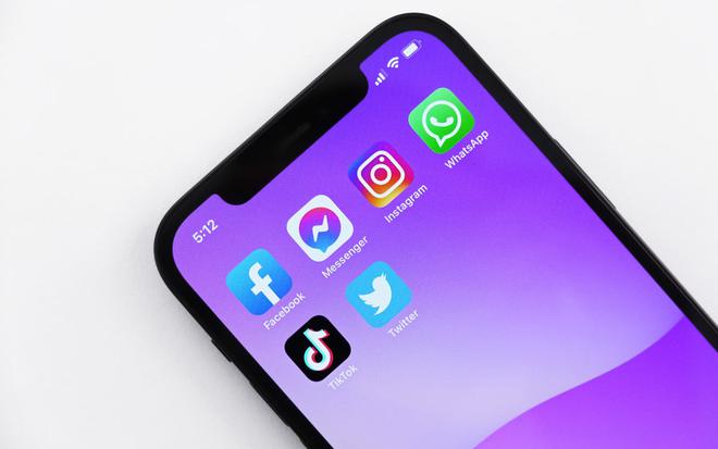 Emmanuel Macron veut démanteler Facebook, WhatsApp et Instagram