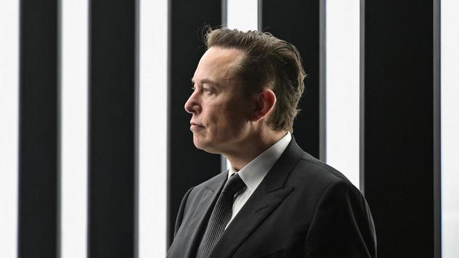 Twitter : Elon Musk critiqué pour s'être moqué publiquement de cadres de l'entreprise