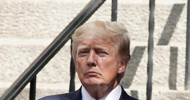Assaut du Capitole : le ministre américain de la Justice n'exclut pas une inculpation de Trump