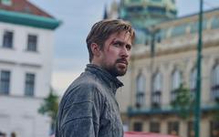 Notre avis sur le thriller de Netflix The Gray Man: la faute aux Russo