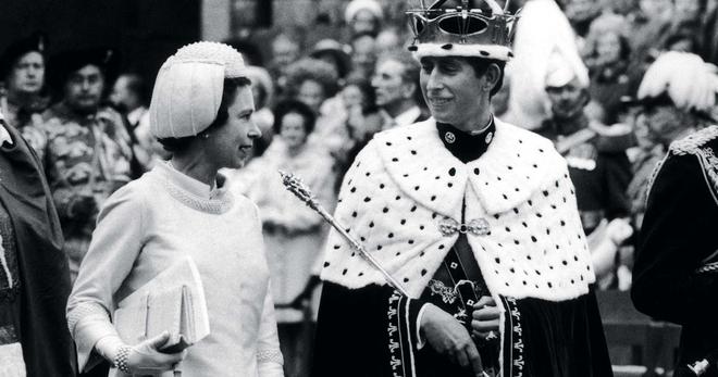 Elizabeth II : Mon fils, ma couronne