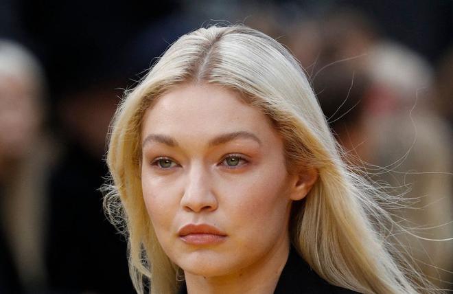 " Tu es un tyran " : Gigi Hadid s'en prend à Kanye West après son défilé à la Fashion Week de Paris