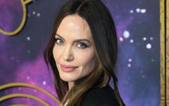 Angelina Jolie : cette icône de la chanson qu'elle va incarner au cinéma
