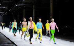 Haider Ackermann joue pour Fila
