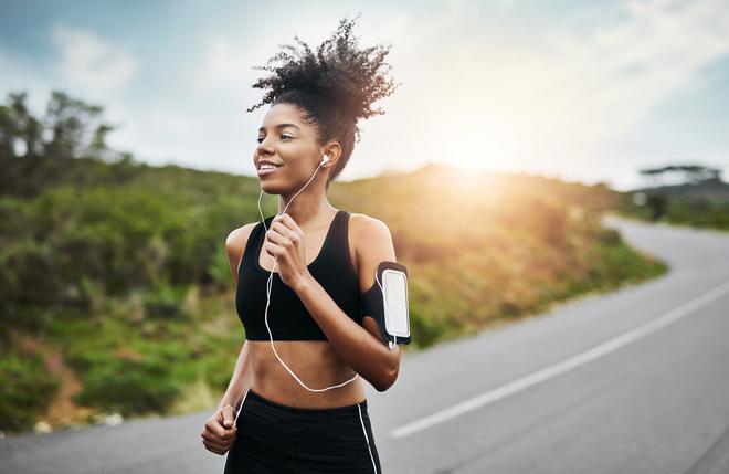 Idée reçue : il ne faut pas manger avant de faire du sport