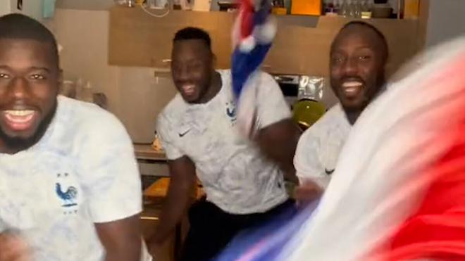 VIDÉO. «La coupe elle reste à la maison !» : leur musique en hommage aux Bleus cartonne sur TikTok