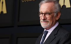 Steven Spielberg raconte son enfance dans « The Fabelmans » : « Le Covid m’a un peu forcé à faire ce film »