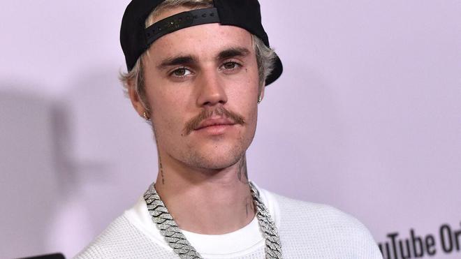Justin Bieber annule l’ensemble de sa tournée mondiale, dont ses deux dates à Paris