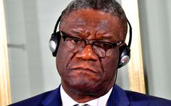 Emmanuel Macron a rencontré le Dr Mukwege, prix Nobel de la paix, à Kinshasa