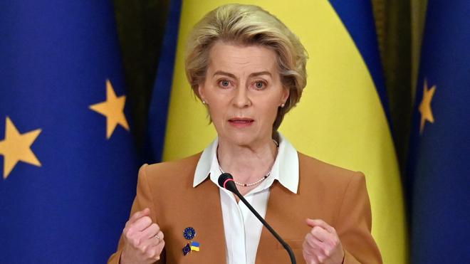 Ukraine : enfants déportés en Russie, "un crime de guerre" selon Ursula Von Der Leyen