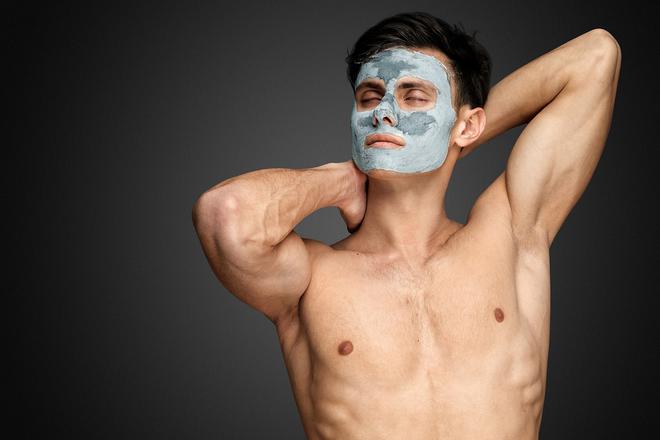 Routine beauté pour hommes à la peau mixte : les indispensables à connaître