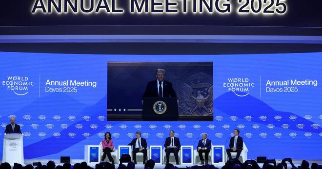 «Venez produire en Amérique», ou vous devrez «payer des droits de douane», lance Trump aux patrons réunis à Davos