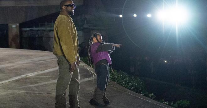 La fille de Kanye West et Kim Kardashian publie Elementary School Dropout, son premier album, à l’âge de 11 ans