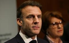 «Nos agriculteurs ne peuvent pas être la variable d'ajustement» du pouvoir d'achat et des accords commerciaux, estime Emmanuel Macron