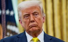 Un «immense loser» : Donald Trump s’en prend de nouveau au patron de la Fed et déstabilise les marchés