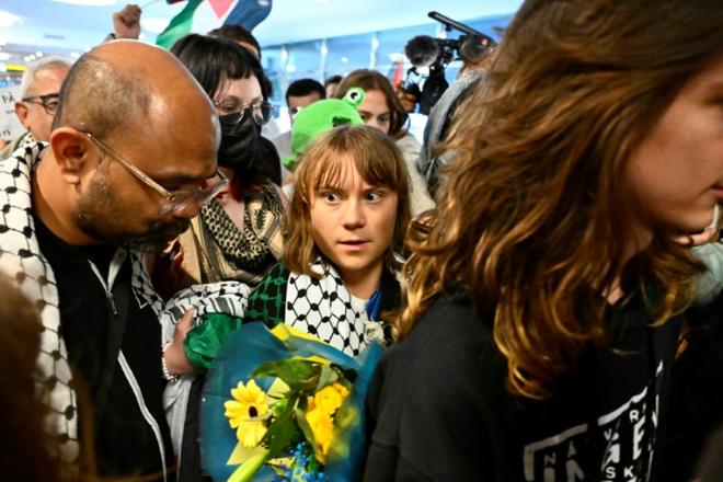 Bateau pour Gaza: Greta Thunberg expulsée par Israël, d'autres militants dans l'attente