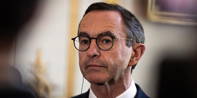 Echanges de frappes entre Israël et l'Iran : Bruno Retailleau accroît la vigilance en France