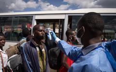 COVID-19: Prince Bafouolo fait l'autopsie d'une riposte "copier-coller" en Afrique