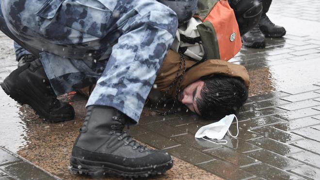 Manifestations pro-Navalny : la tension monte d'un cran entre Moscou et Washington